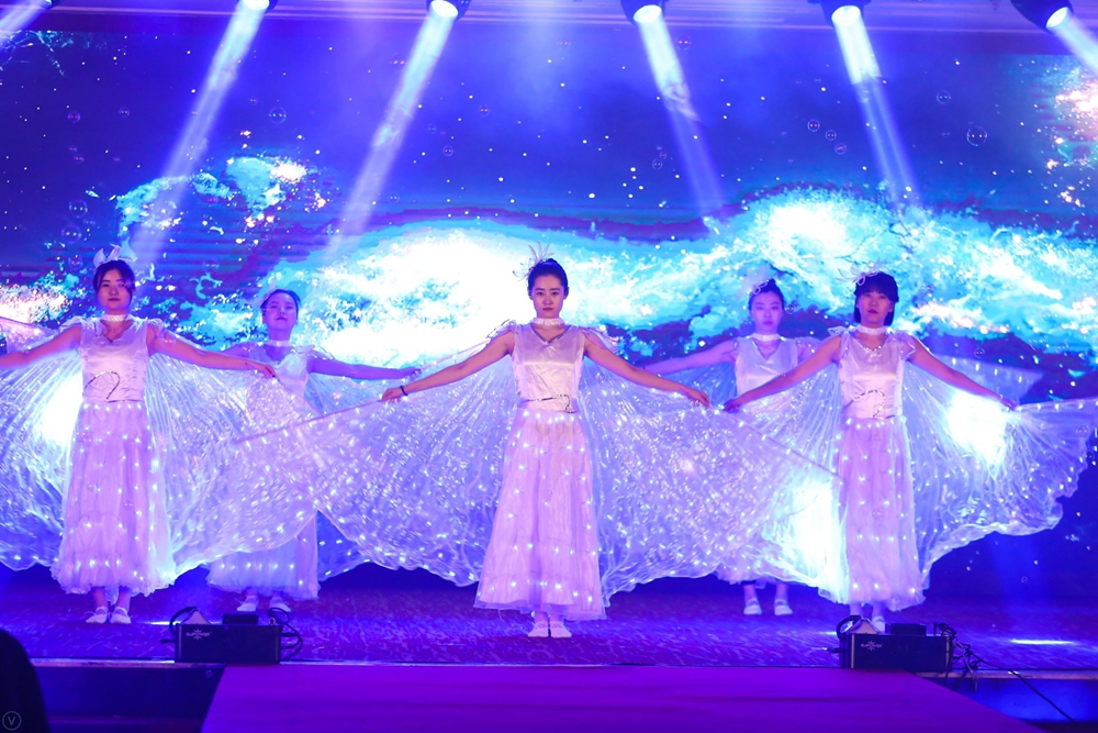 1548699253135842.jpg 蝴蝶舞.jpg