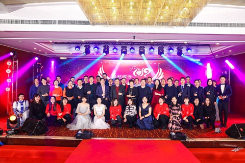 1548700431341583.jpg 合影2.jpg